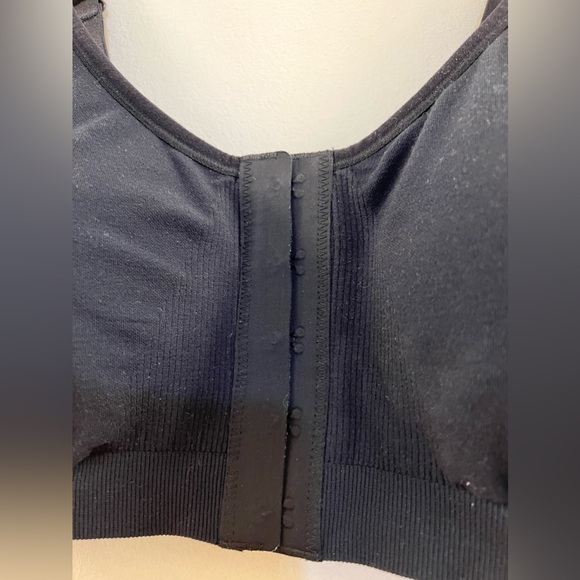 Knix Ultra Soft Front Closure Recovery Bra W2. - Picture 9 of 16